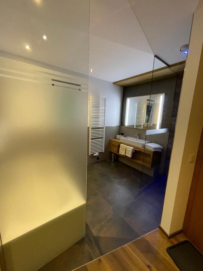 Haus Alt St. Anton Lägenhet Sankt Anton am Arlberg Exteriör bild
