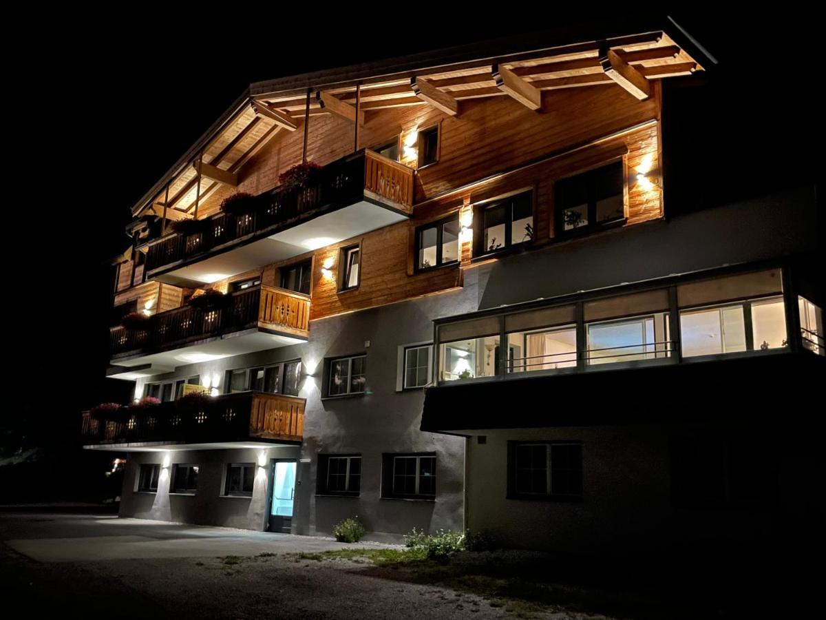 Haus Alt St. Anton Lägenhet Sankt Anton am Arlberg Exteriör bild