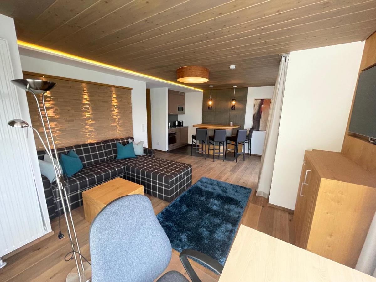 Haus Alt St. Anton Lägenhet Sankt Anton am Arlberg Exteriör bild