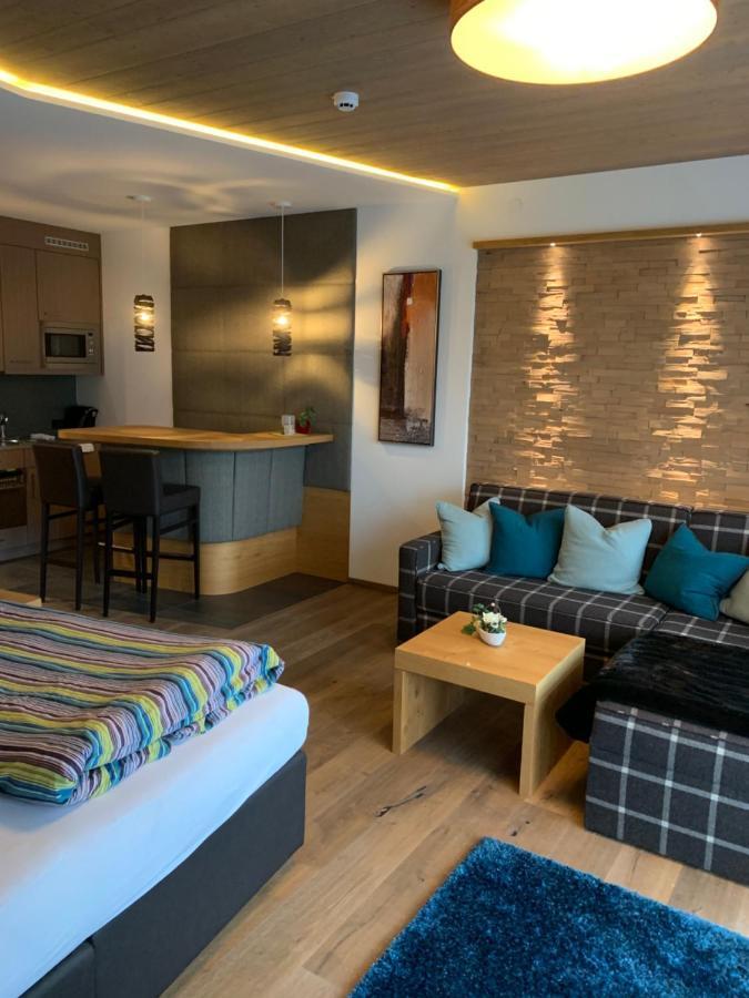Haus Alt St. Anton Lägenhet Sankt Anton am Arlberg Exteriör bild