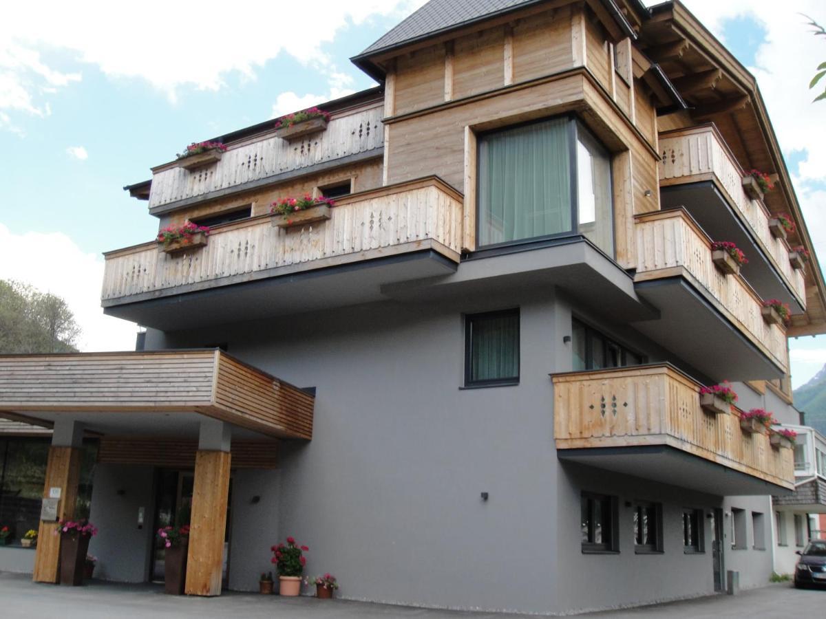 Haus Alt St. Anton Lägenhet Sankt Anton am Arlberg Exteriör bild